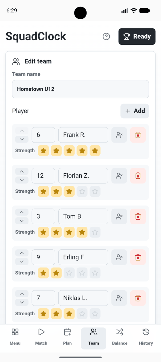 Squad list with shirt number, name, strength rating and position per player